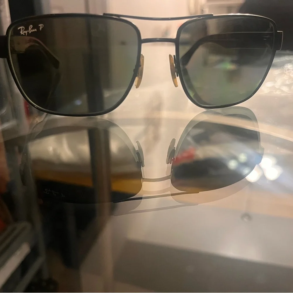 Ray-Ban RB3530 polarized sunglasses w/case - Picture 7 of 10